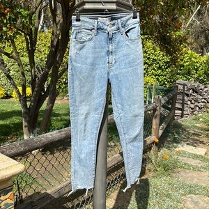 Light blue wash high rise skinny ankle jeans from Abercrombie and Fitch size 24
